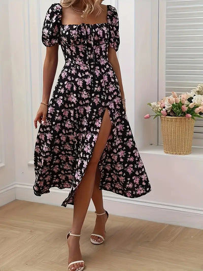 Mirella™ | Feminin Blomsterkjole